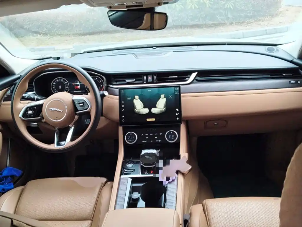Jaguar XFL 2024 2024 2.0T P250 2WD Premium Luxury