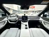 Фото 5 - NIO ES8