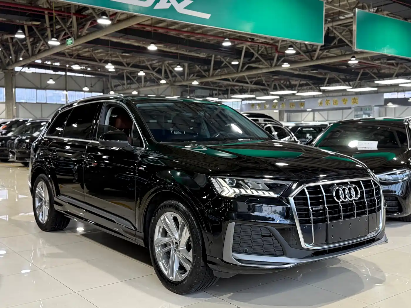AUDI Q7