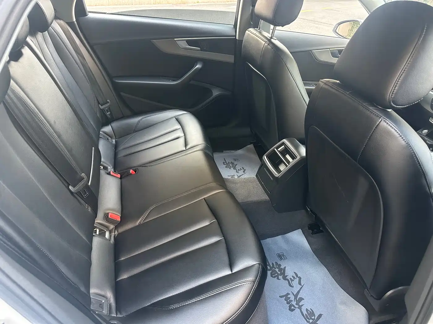 Audi A4L 2018 30th Anniversary 40 TFSI Progressive фото 13