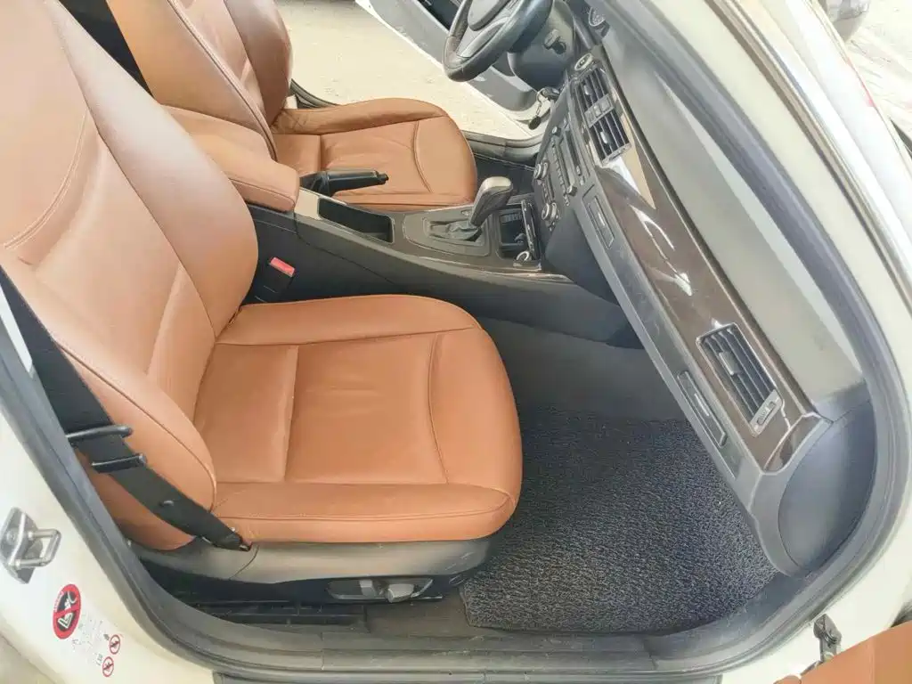 BMW 3 Series 2010 2010 325i Fashion