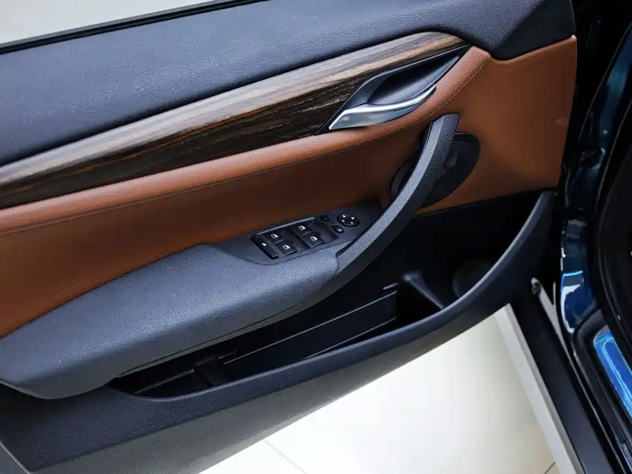Photo 17 - BMW X1