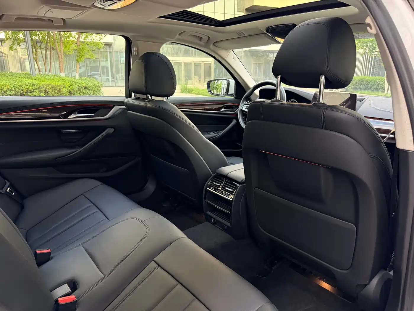BMW 5 Series 2018 525Li Luxury Package фото 14