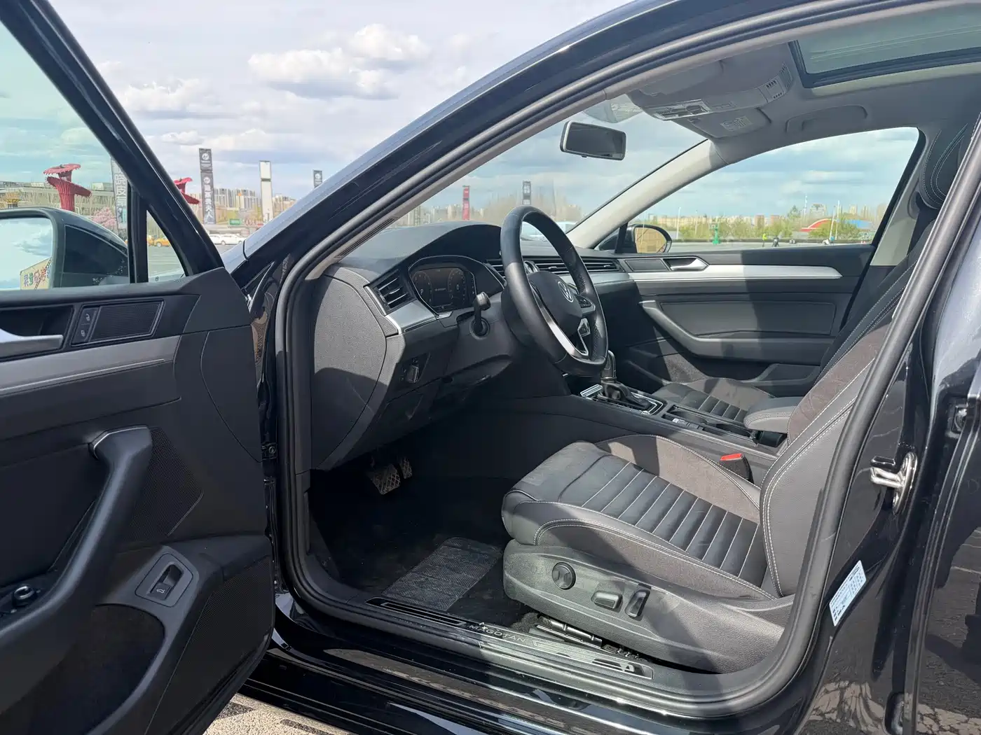 Volkswagen Magotan 2020 280TSI DSG Leading фото 7