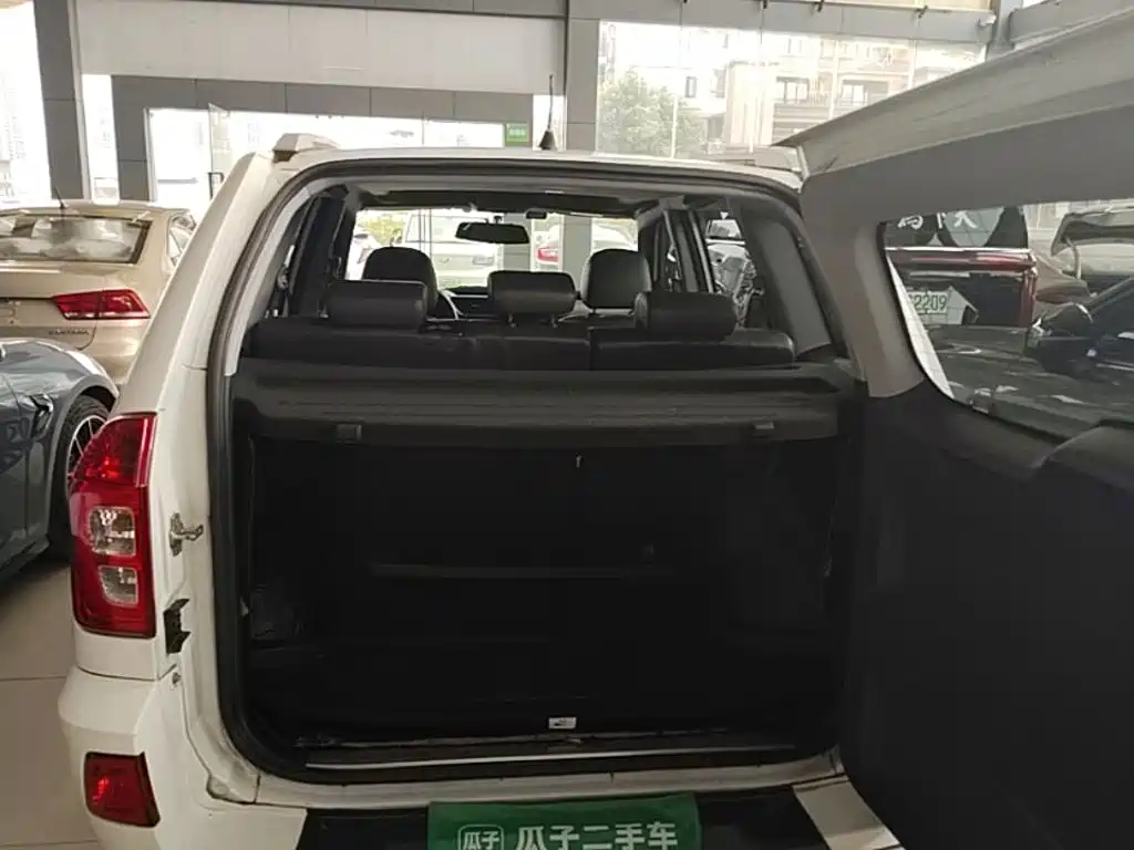 Chery Tiggo 3 2017 2016 1.6L CVT Smart Edition