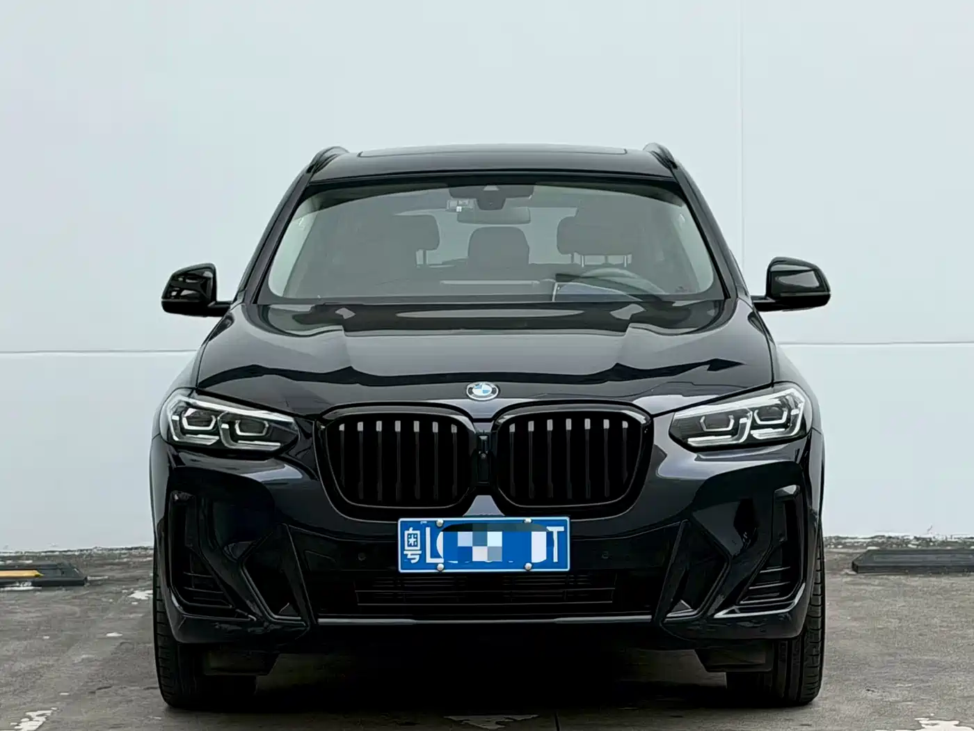 BMW X3 2022 xDrive30i Leading M Night Package фото 2