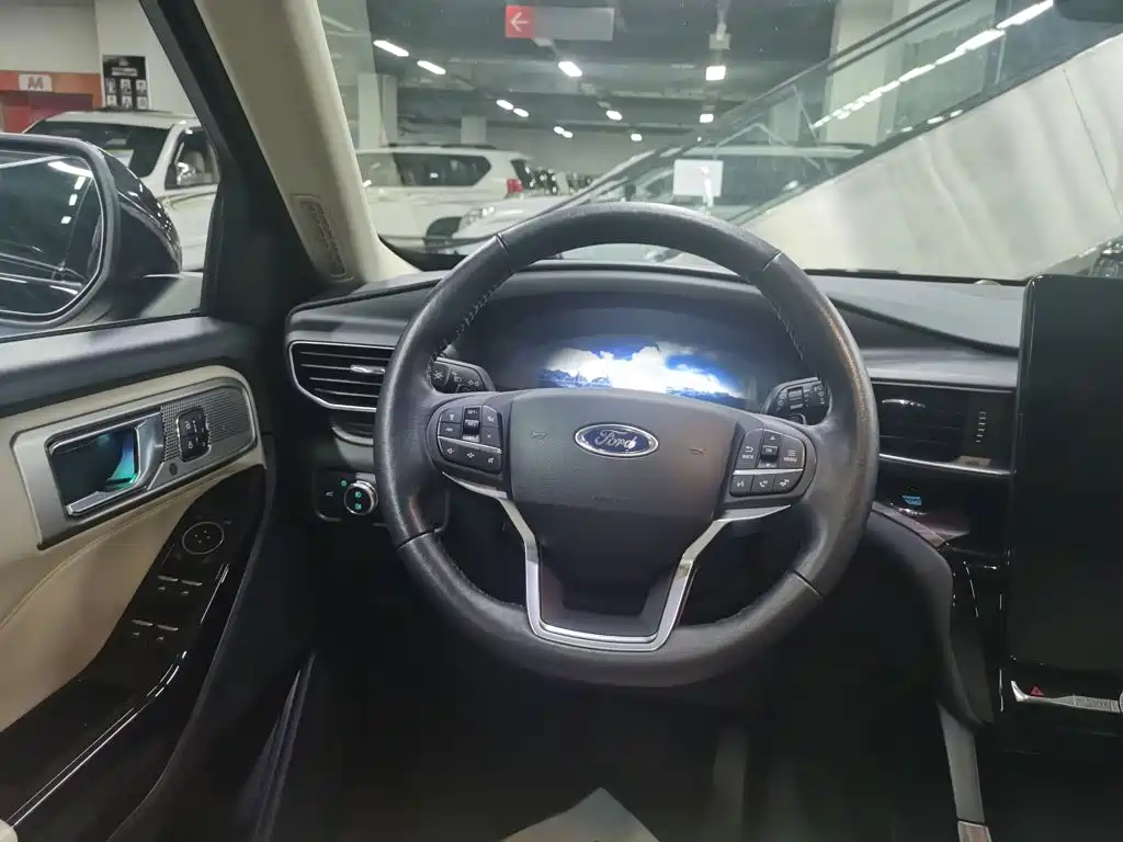 Ford Explorer 2020 2020 EcoBoost 285 AWD Titanium Edition 6-Seater