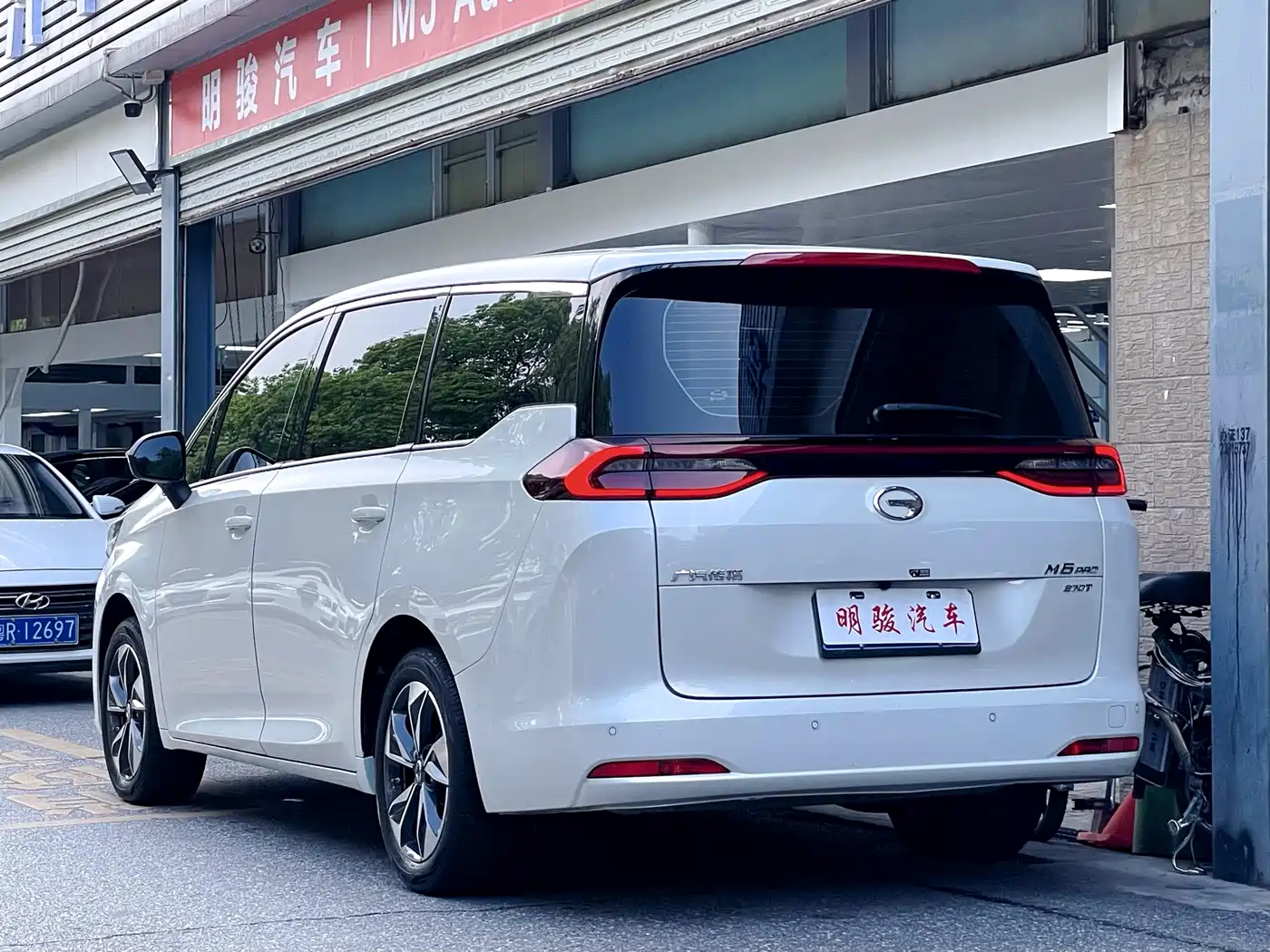 GAC TRUMPCHI TRUMPCHI M6