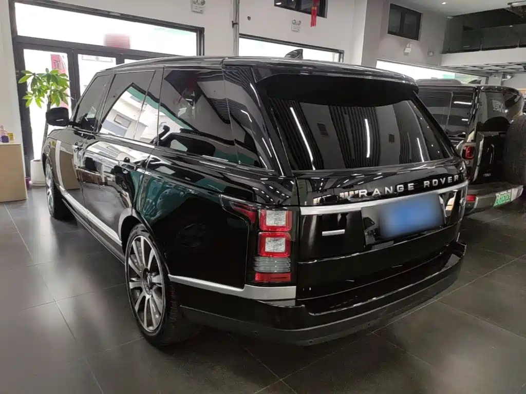 Фото 23 - Land Rover Range Rover