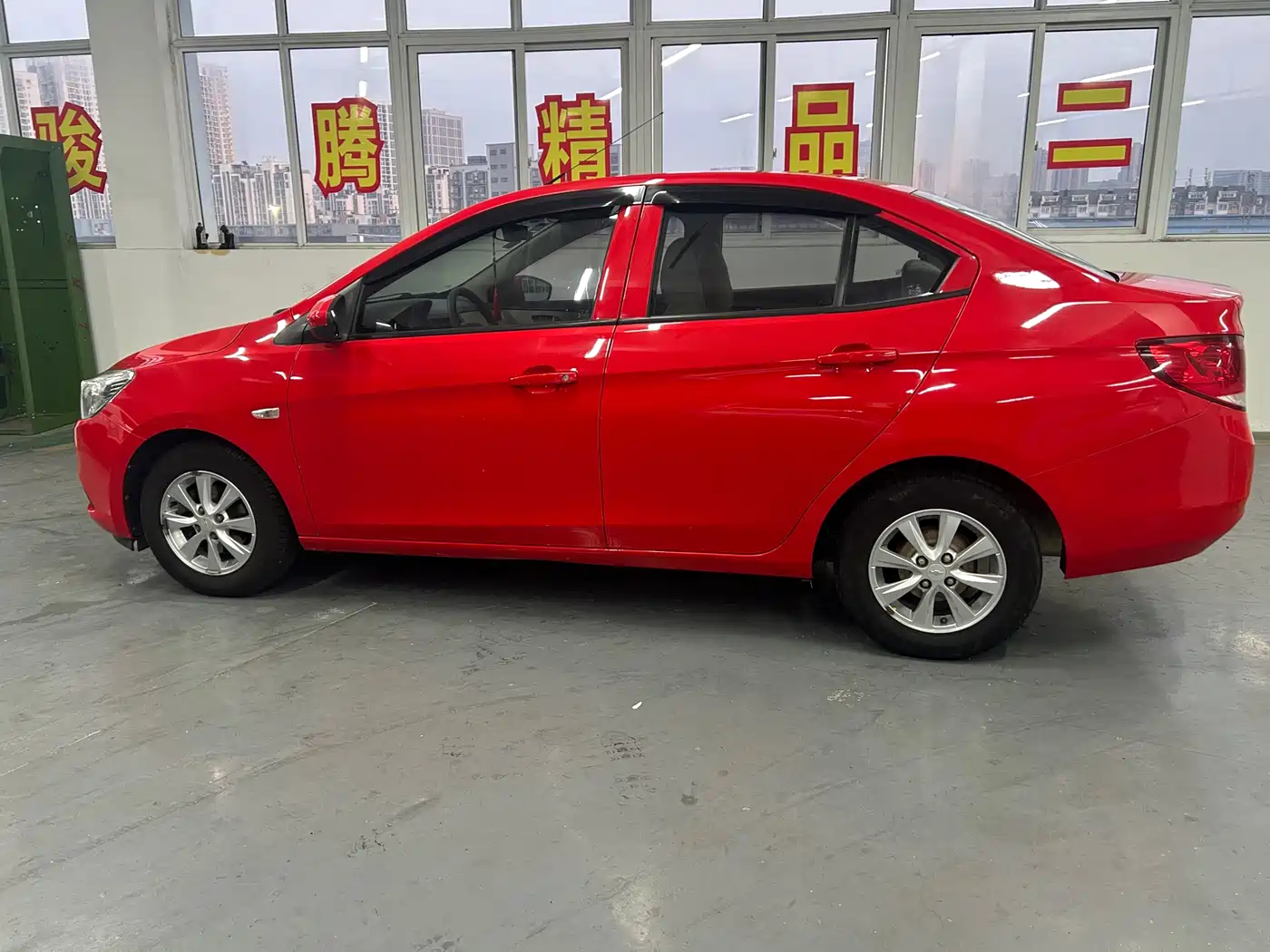Chevrolet Sail 2015 Sail 3 1.5L Manual Ideal Sunroof Edition фото 10
