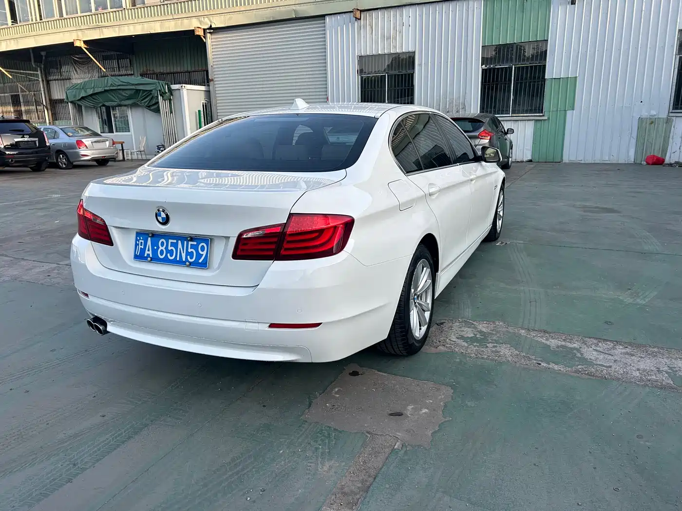 BMW 5 Series 2011 520Li Elegance фото 16