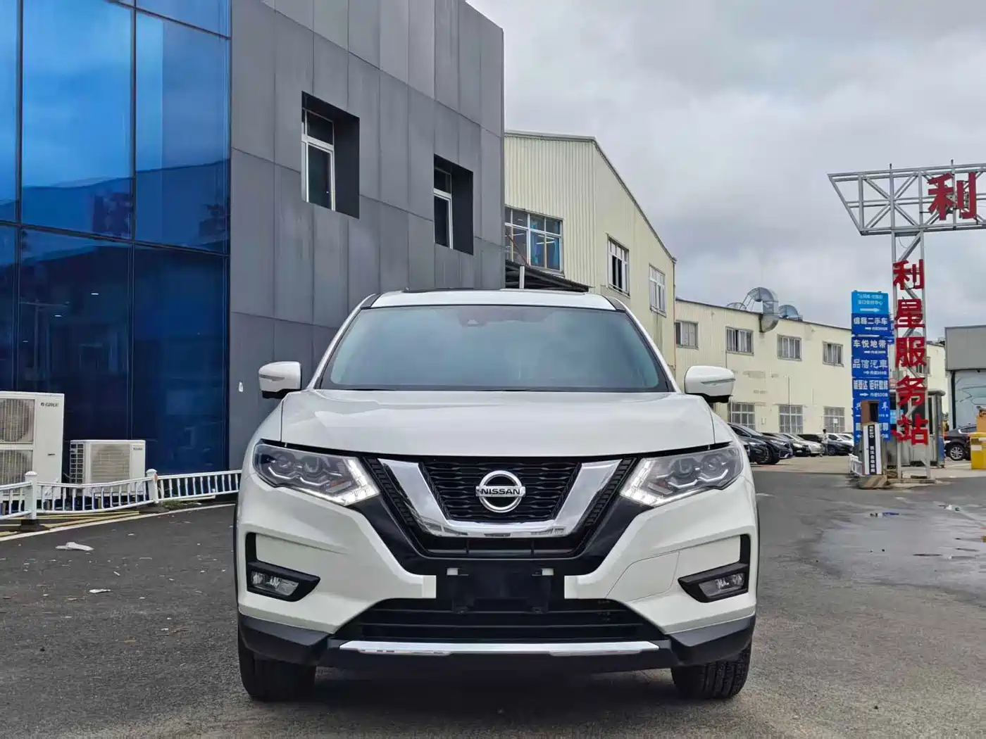 NISSAN QIJUN