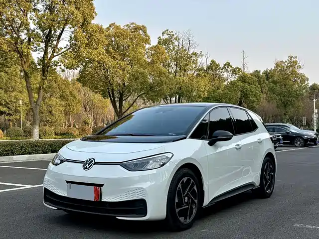 Volkswagen Volkswagen ID.3 2024 Outstanding Edition