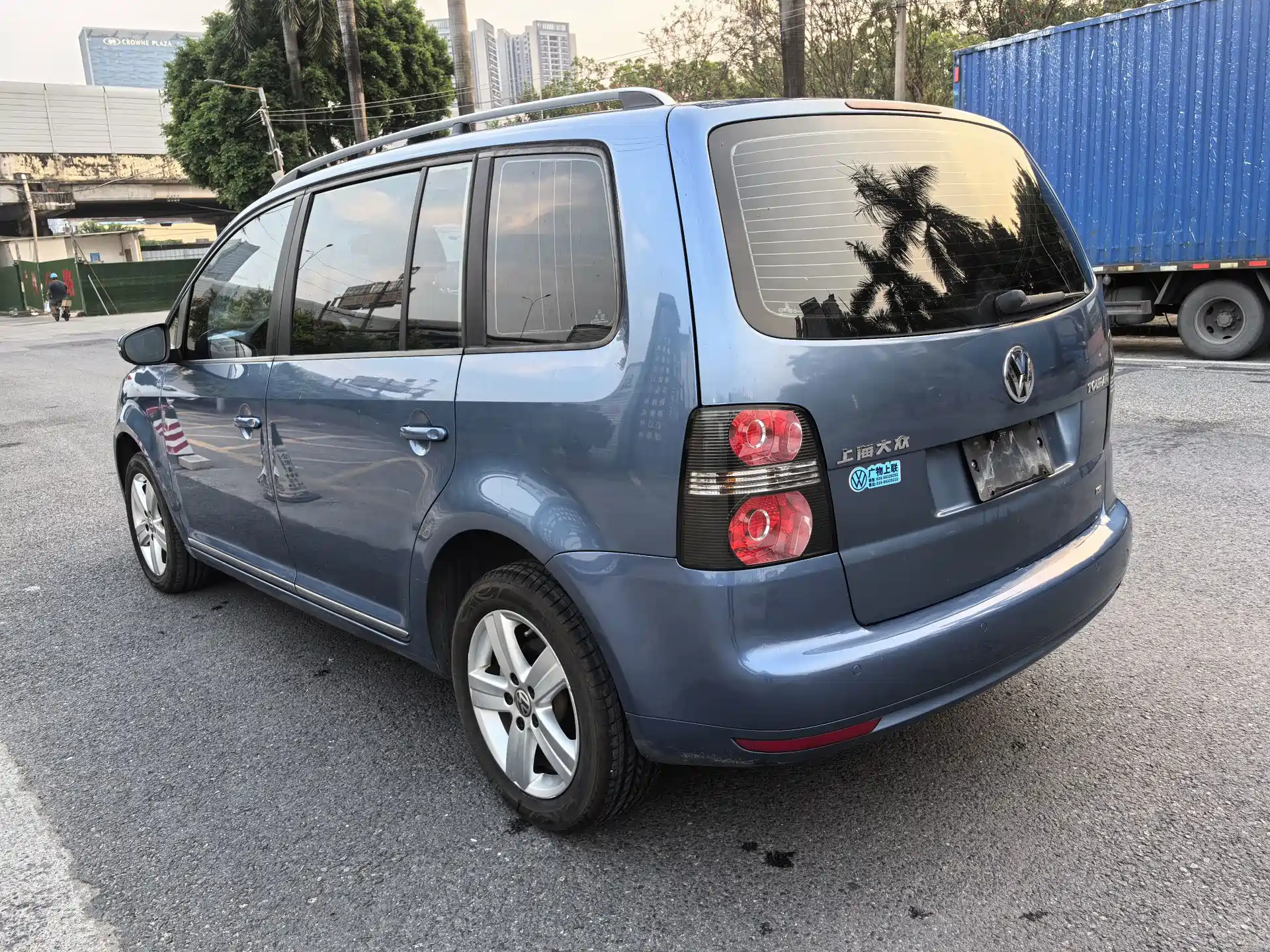 صورة 5 - Volkswagen Touran