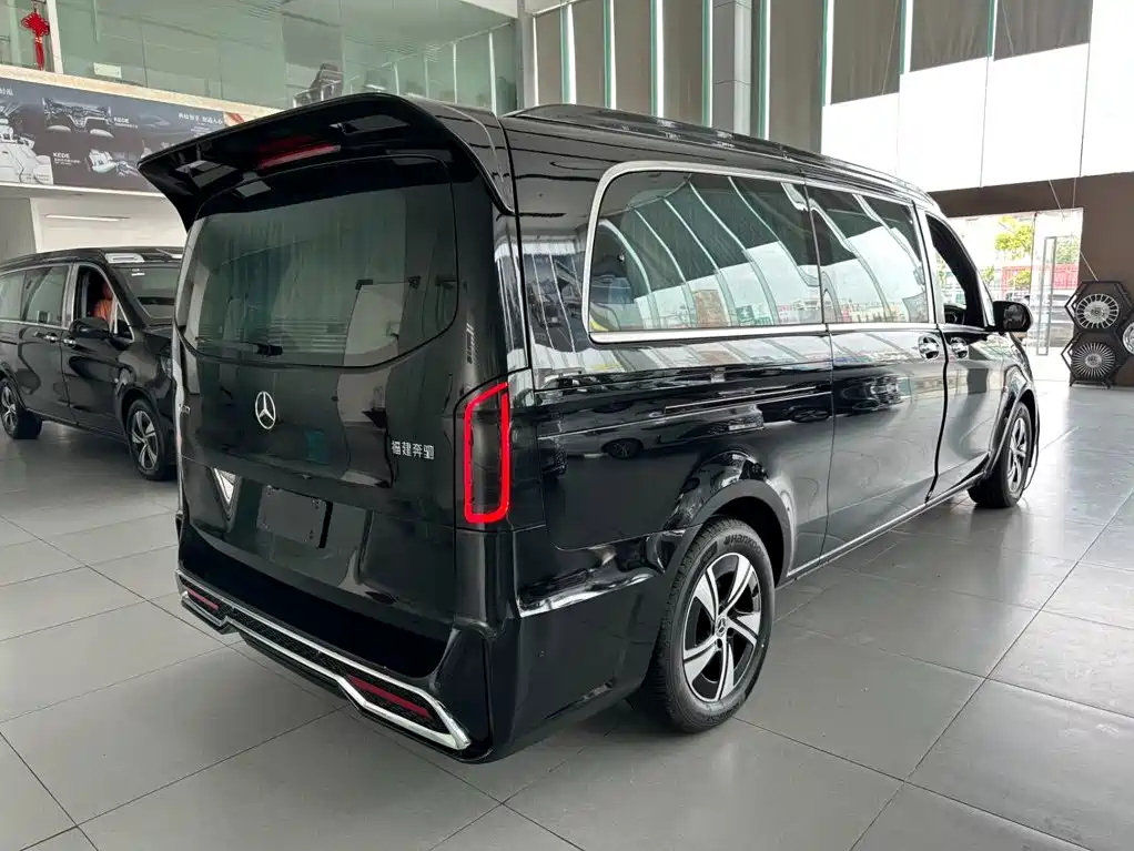 Mercedes-Benz Vito 2026 2024 2.0T Elite Edition 7-Seater