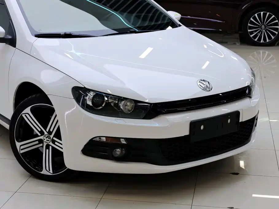 Photo 12 - Volkswagen Scirocco