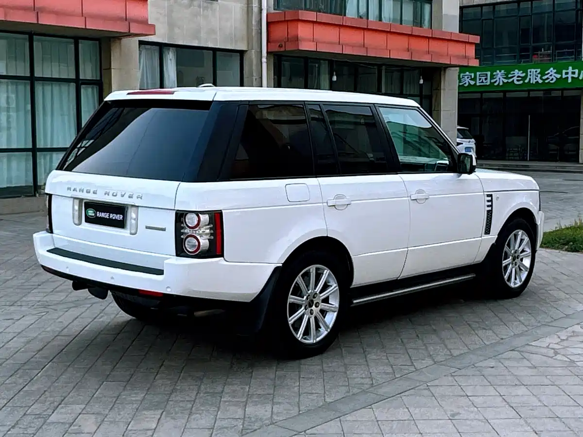 Land Rover Range Rover 2012 5.0 SC V8 фото 4