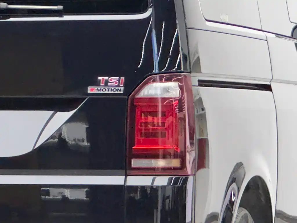 Фото 6 - Volkswagen Multivan