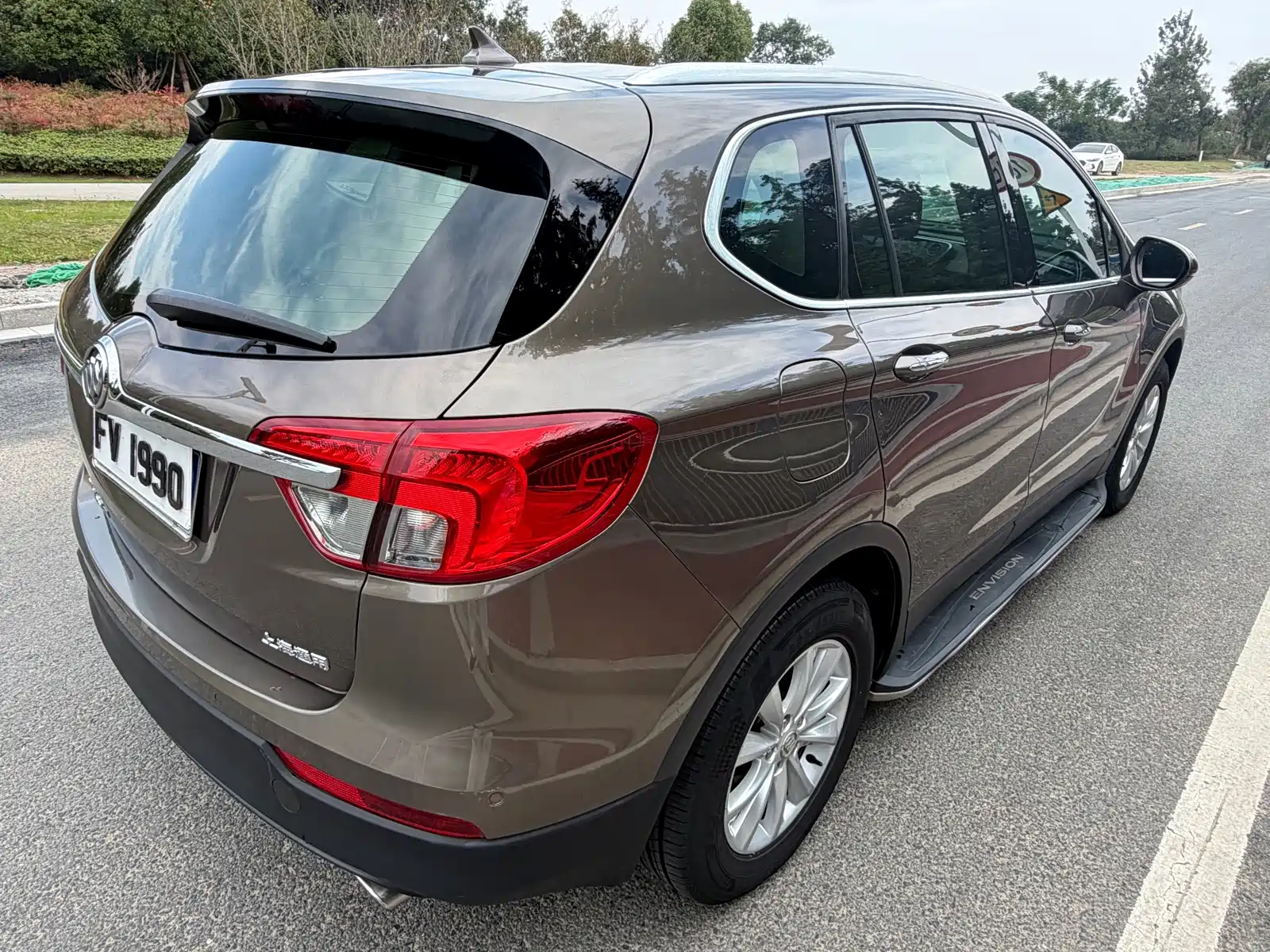 Фото 6 - Buick Envision Plus