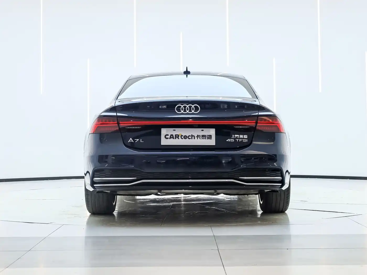 Audi A7L 2024 45TFSI S-line Dream Edition Crystal Package фото 4