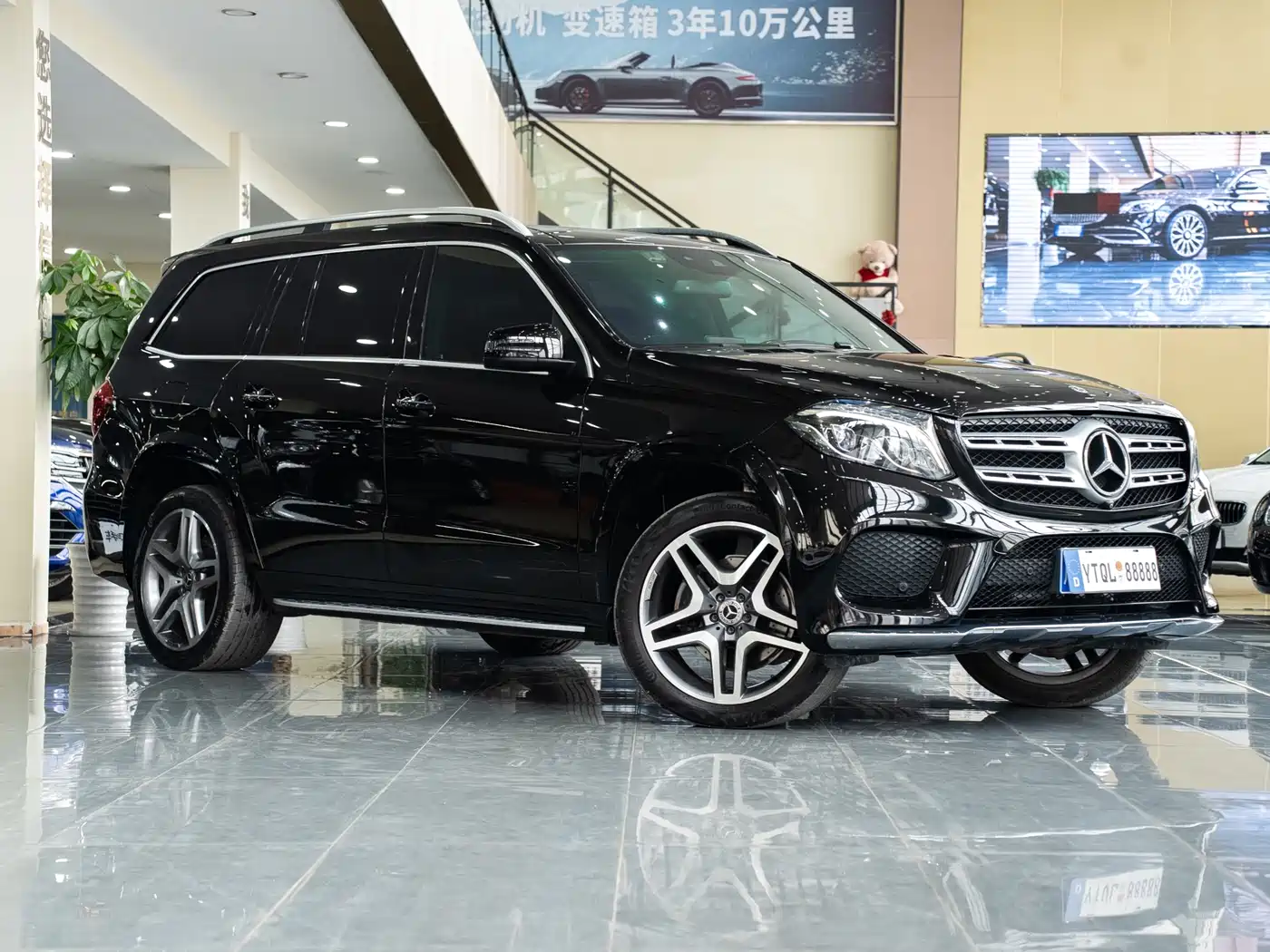 Mercedes-Benz GLS 2018 GLS 400 4MATIC Luxury фото 3