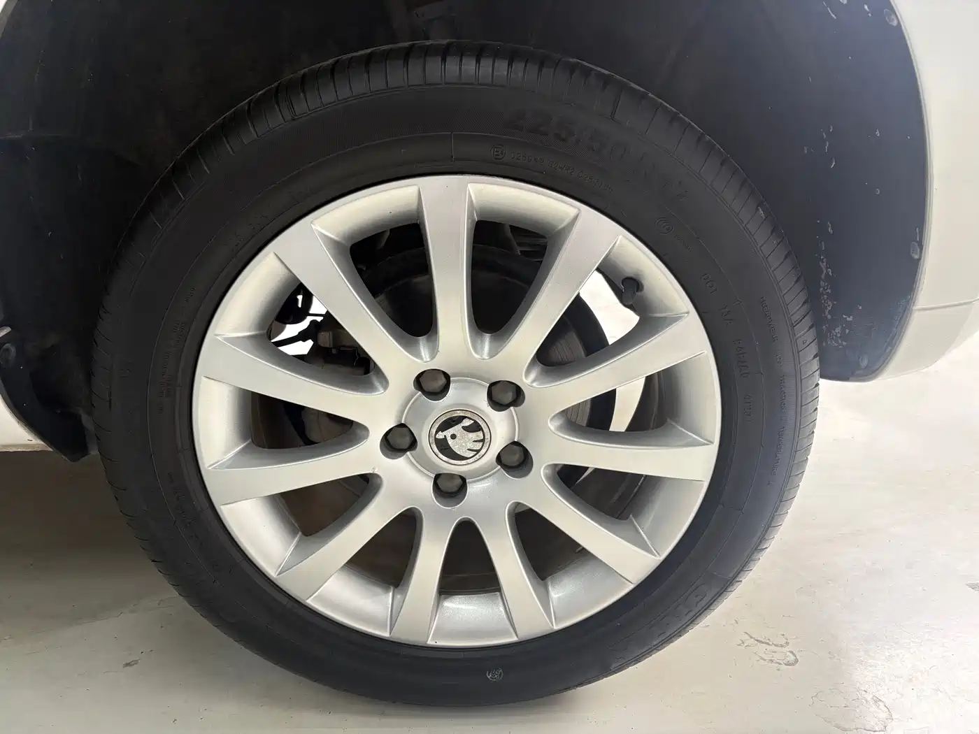 Škoda Yeti 2016 1.4TSI DSG Pioneer Edition фото 12