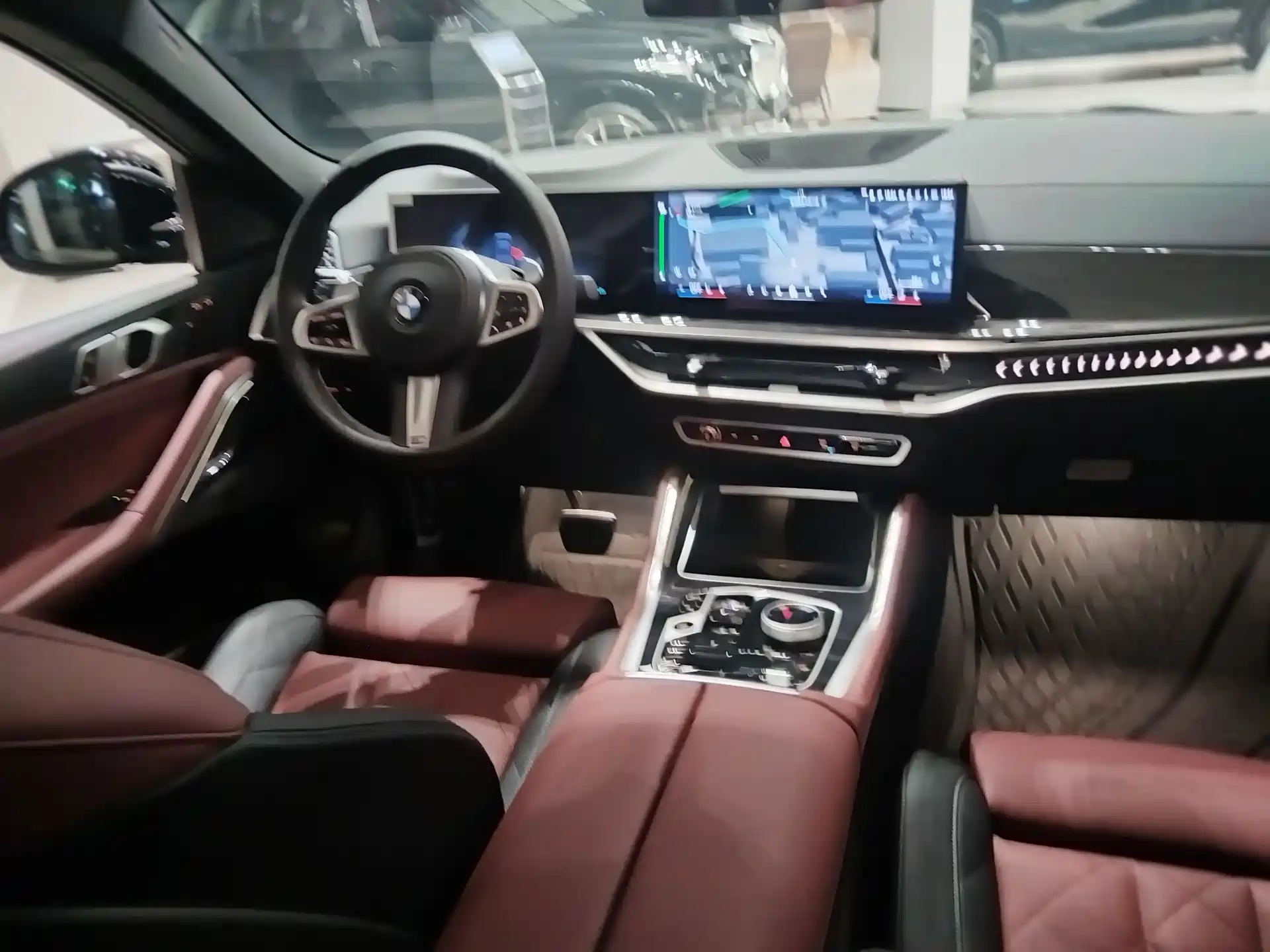 Photo 2 - BMW X6