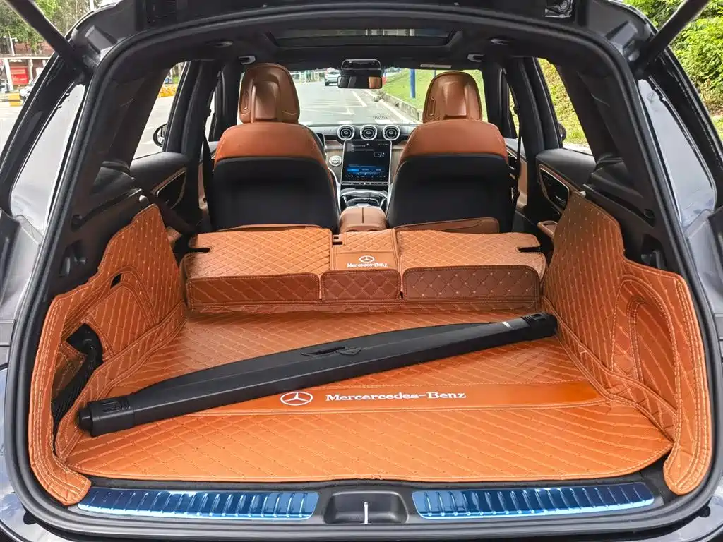 Mercedes-Benz GLC 2024 GLC 300 L 4MATIC Dynamic 5-seater фото 11