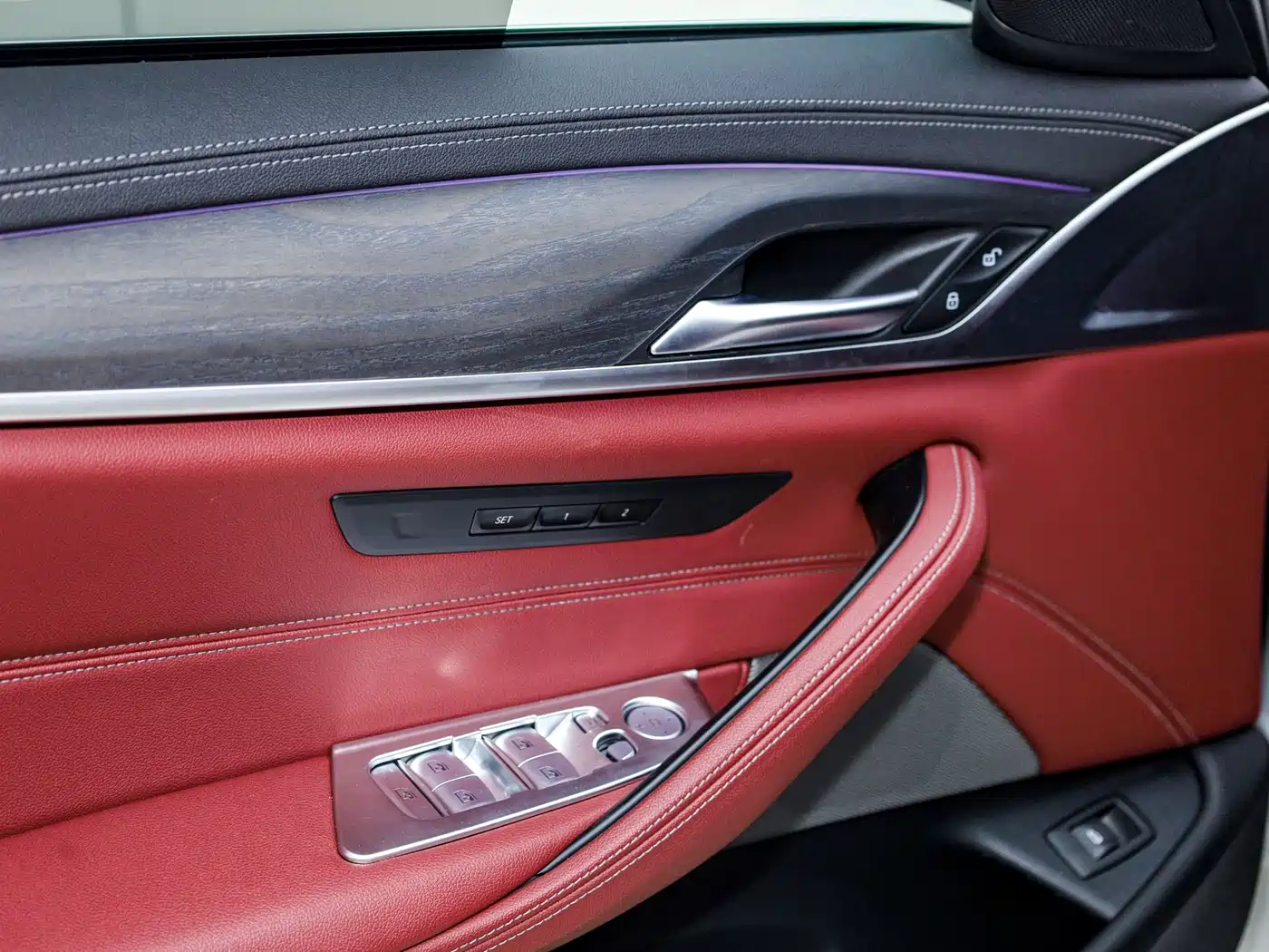 BMW 5 Series 2023 530Li Leading M Sport Package фото 26