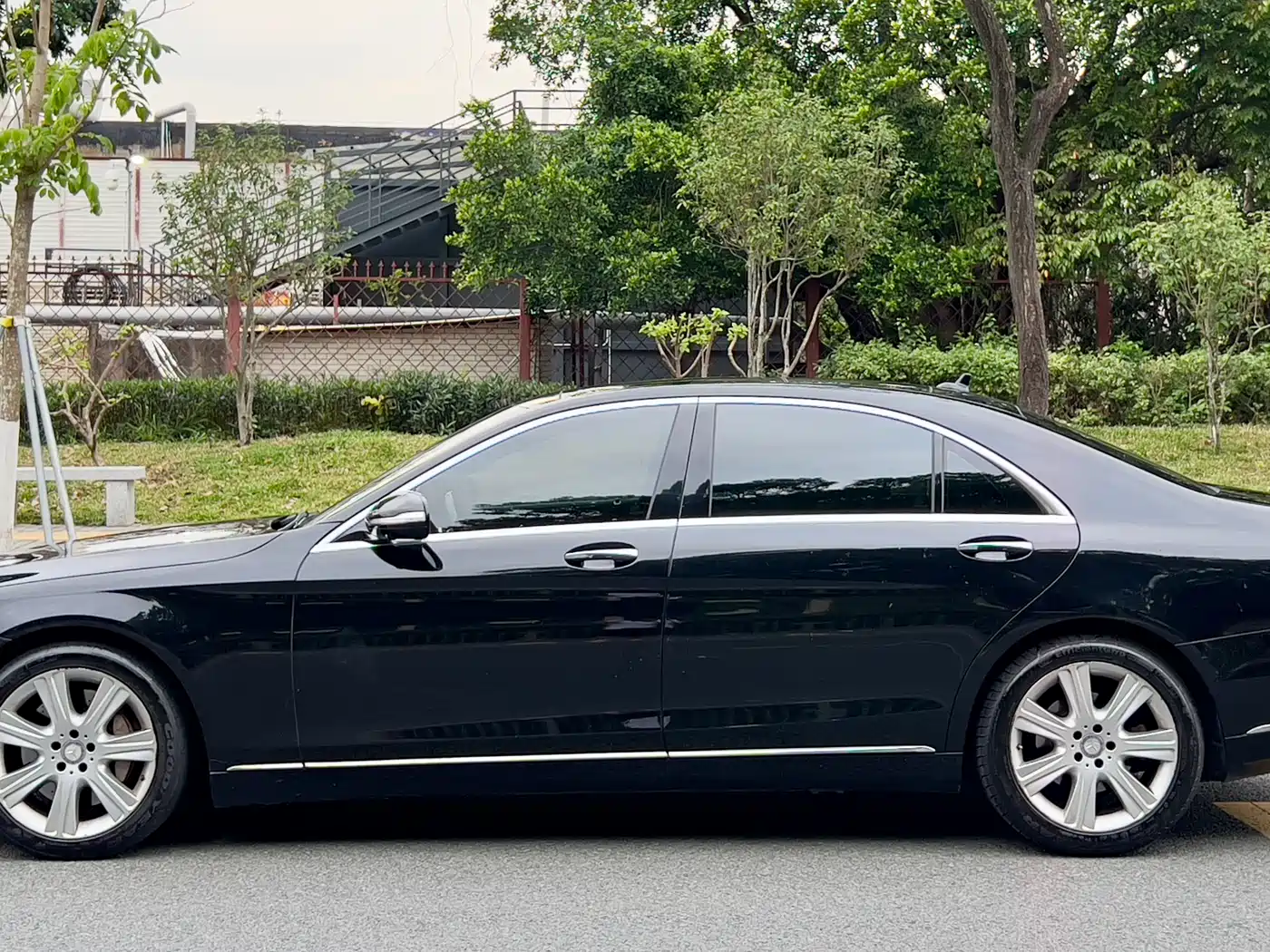 Mercedes-Benz S-Class 2014 S 400 L Luxury фото 4