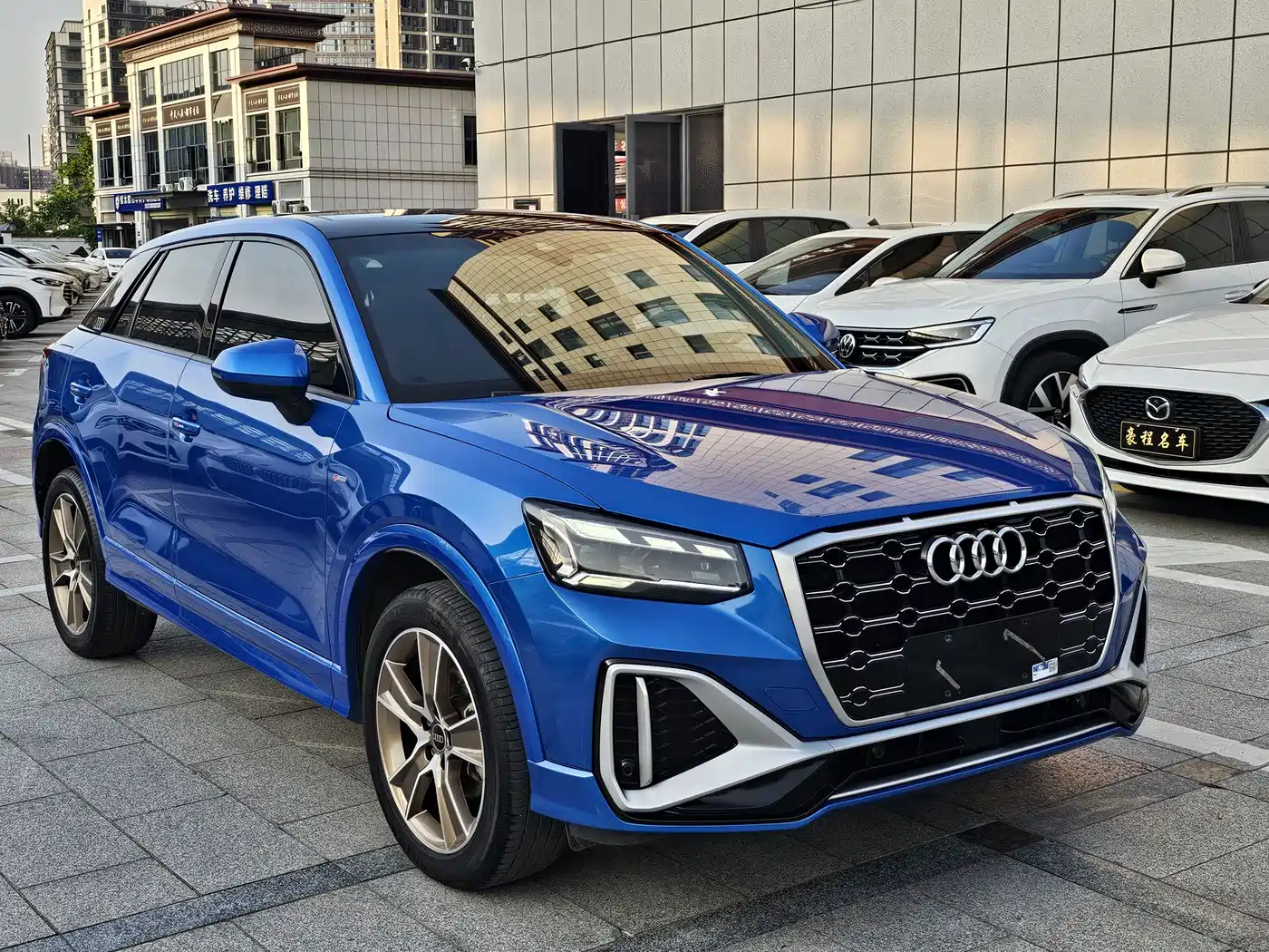Audi Q2L 2022 35 TFSI Fashion Dynamic фото 3