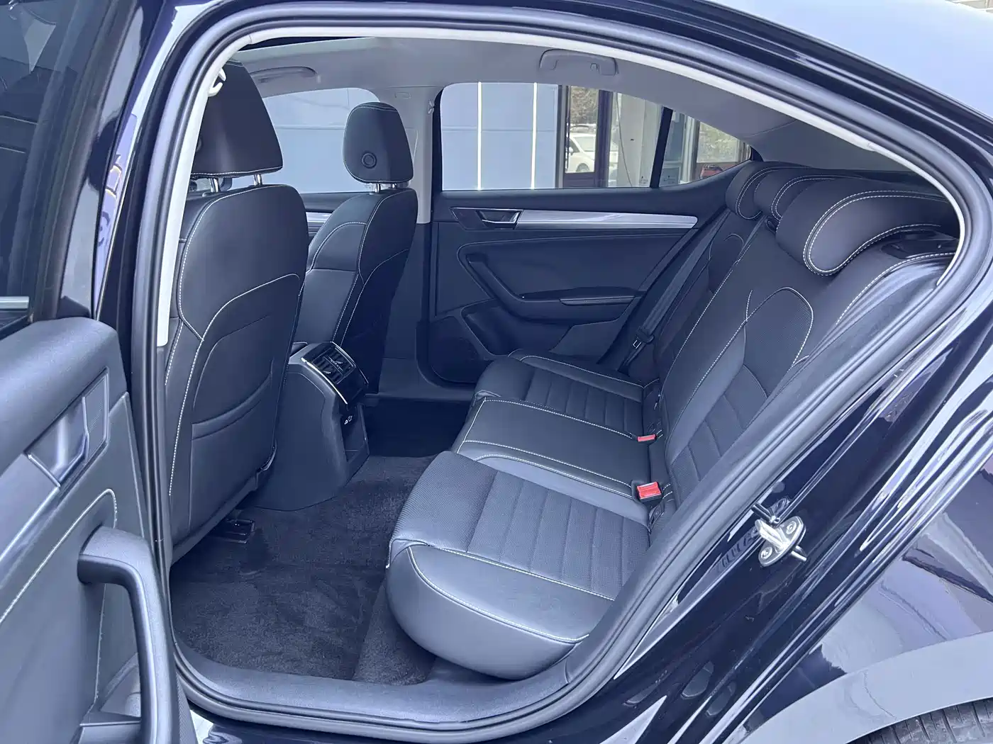 Škoda Superb 2024 2023 Facelift TSI280 DSG Premium Edition