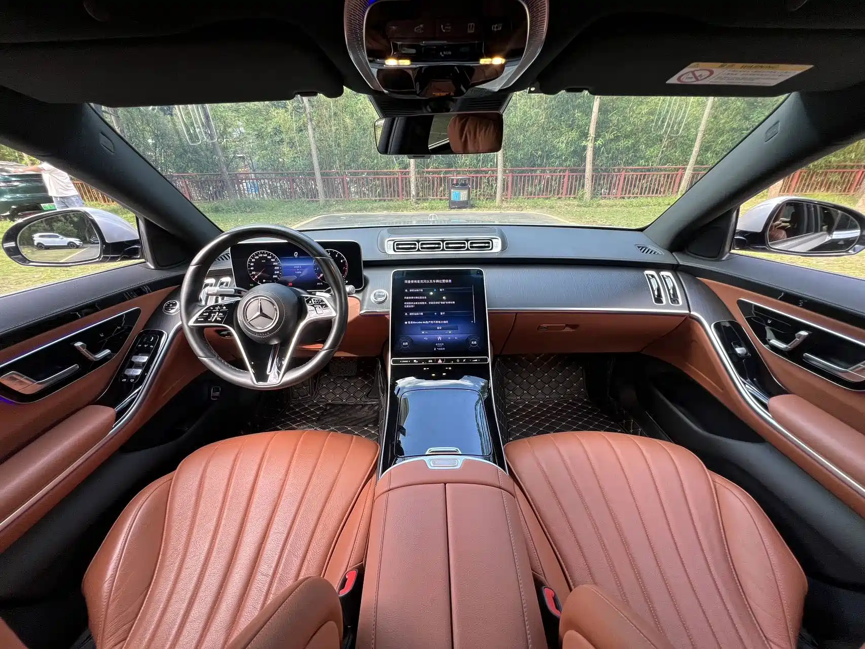 Фото 5 - Mercedes-Benz S-Class