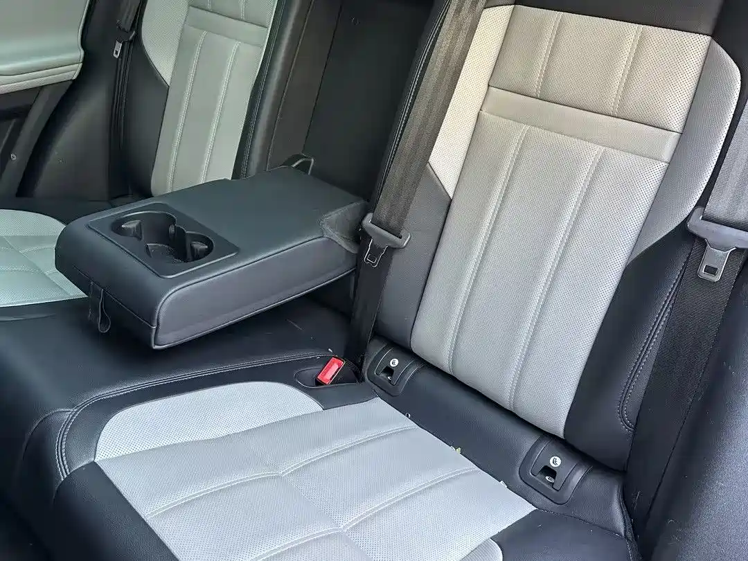 Land Rover Range Rover Evoque 2020 249PS R-DYNAMIC S Sport Edition фото 18