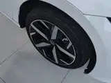 Photo 6 - Volkswagen Lamando