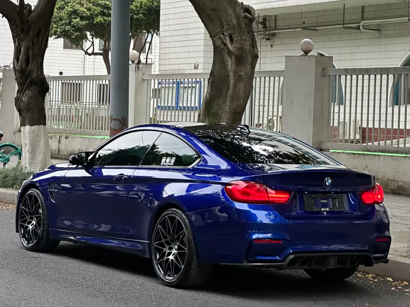 BMW M4 2018 M4 Convertible Coupe Fans Limited Edition фото 5