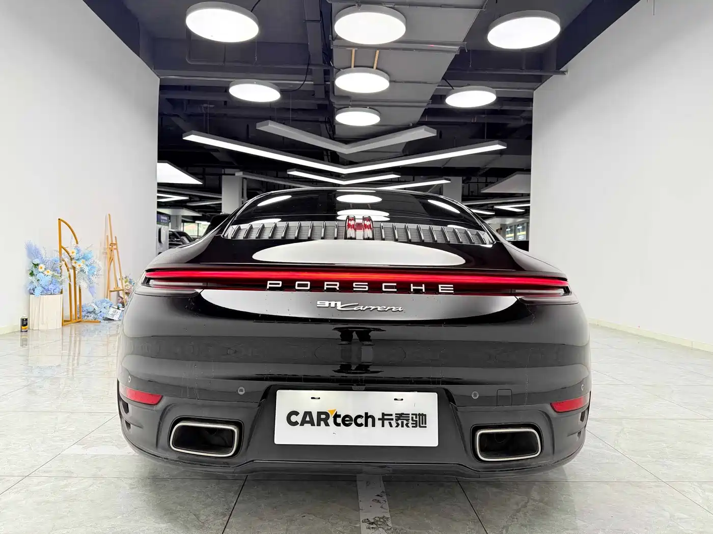 Photo 5 - Porsche 911