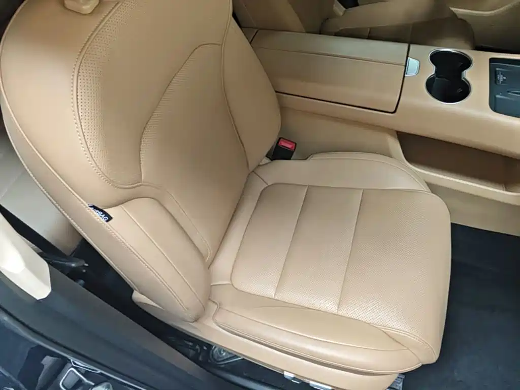 Landian E5 PLUS 2025 2025 120km Standard Travel Custom Edition 5-seater