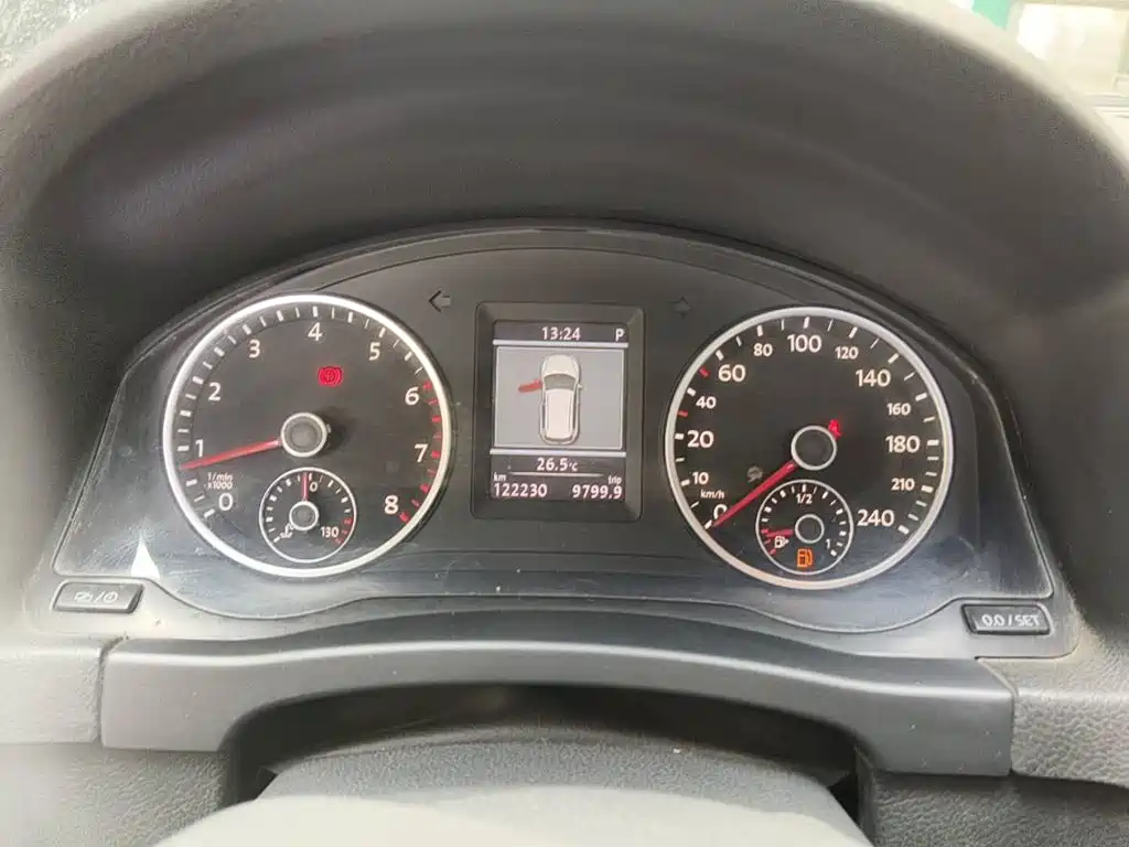 Photo 4 - Volkswagen Tiguan