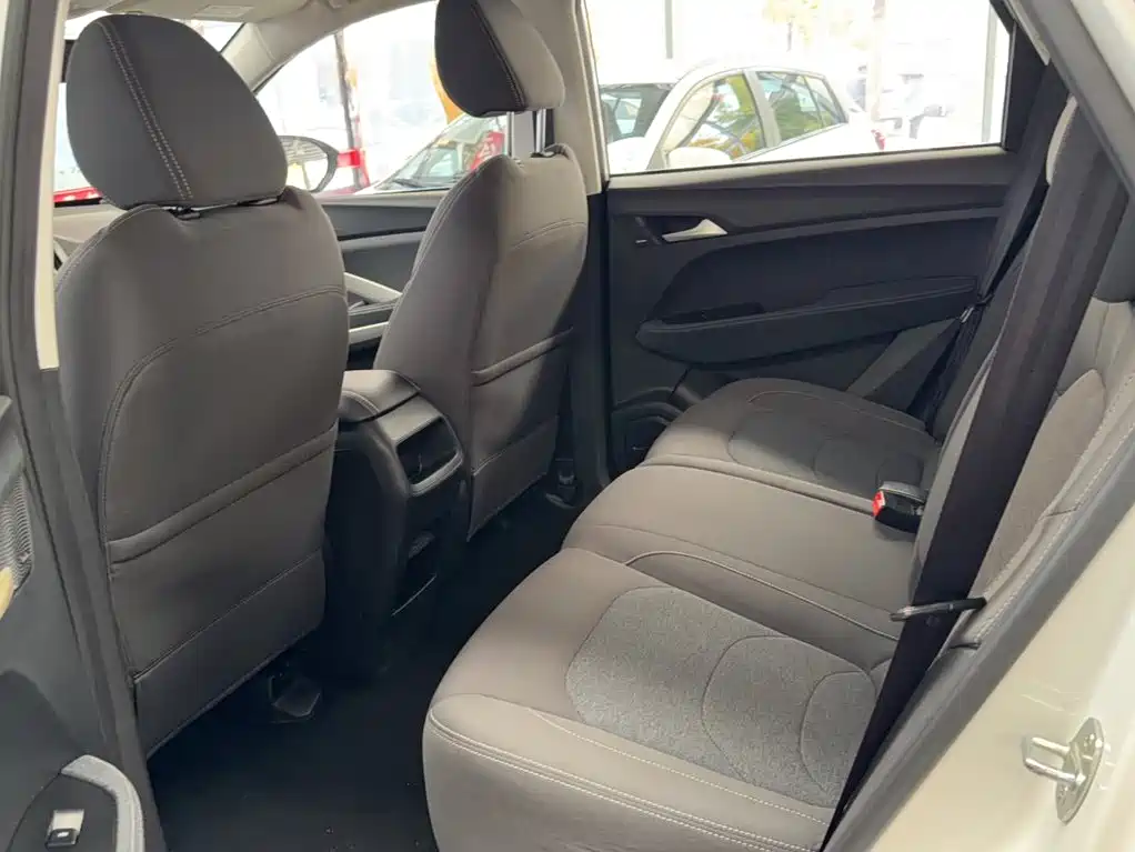 Baojun 530 2021 2020 1.5T Manual Comfort 5-seater