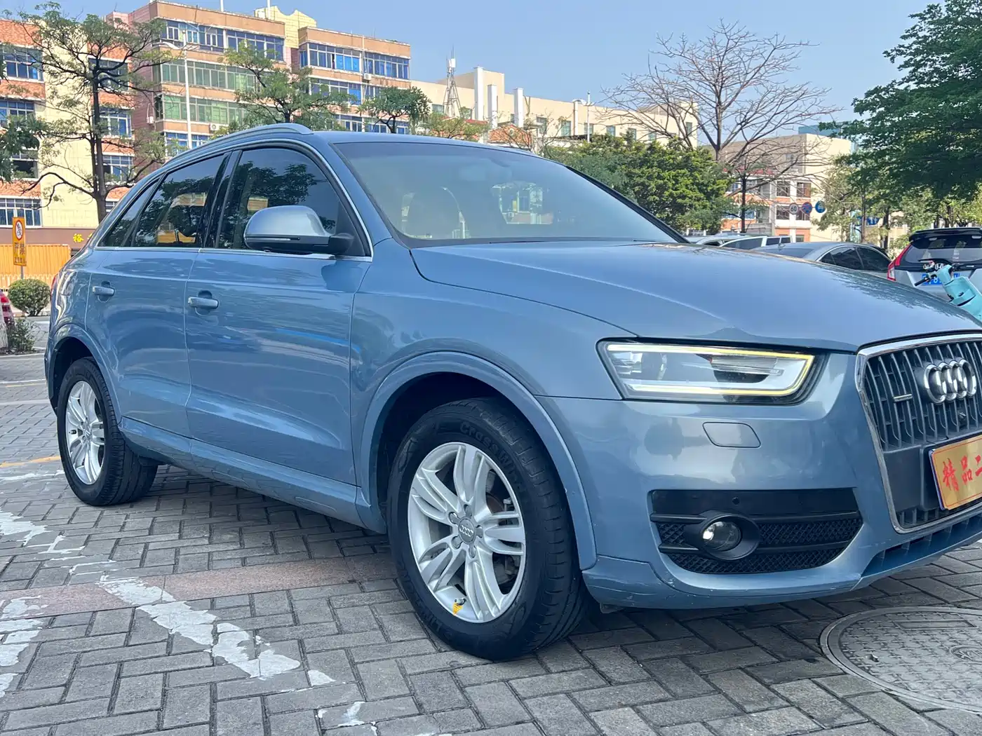 Audi Q3 2015 35 TFSI quattro Technology фото 3