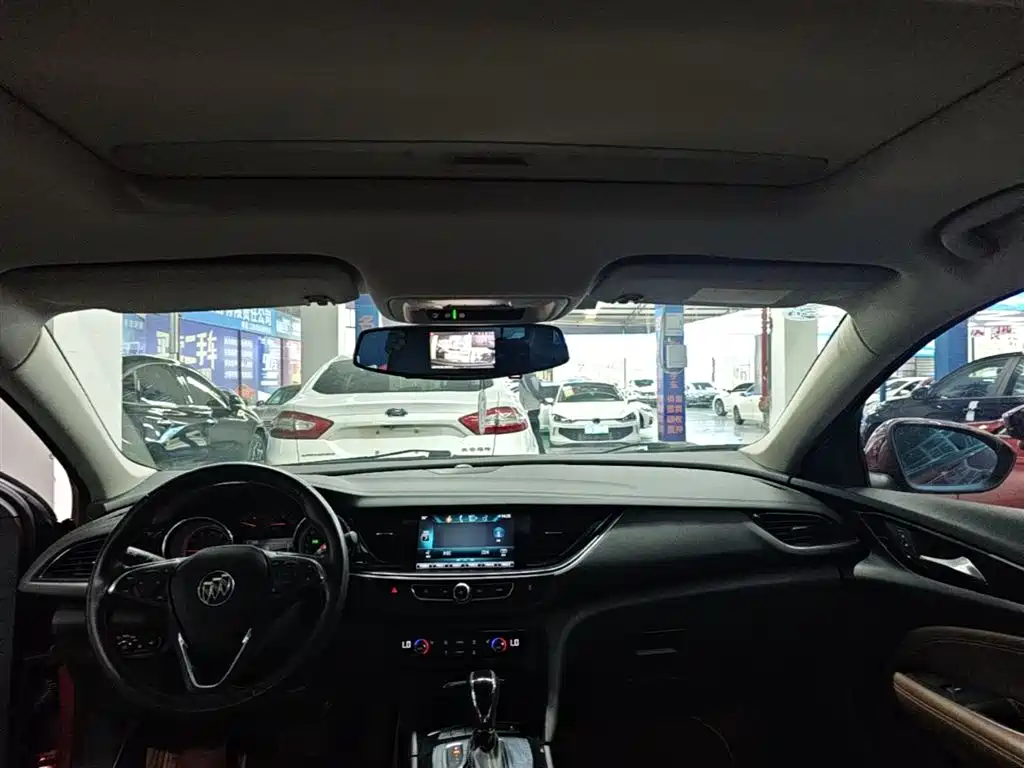 Buick Regal 2017 20T Elite Type фото 18