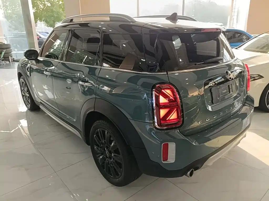 Photo 5 - MINI COUNTRYMAN