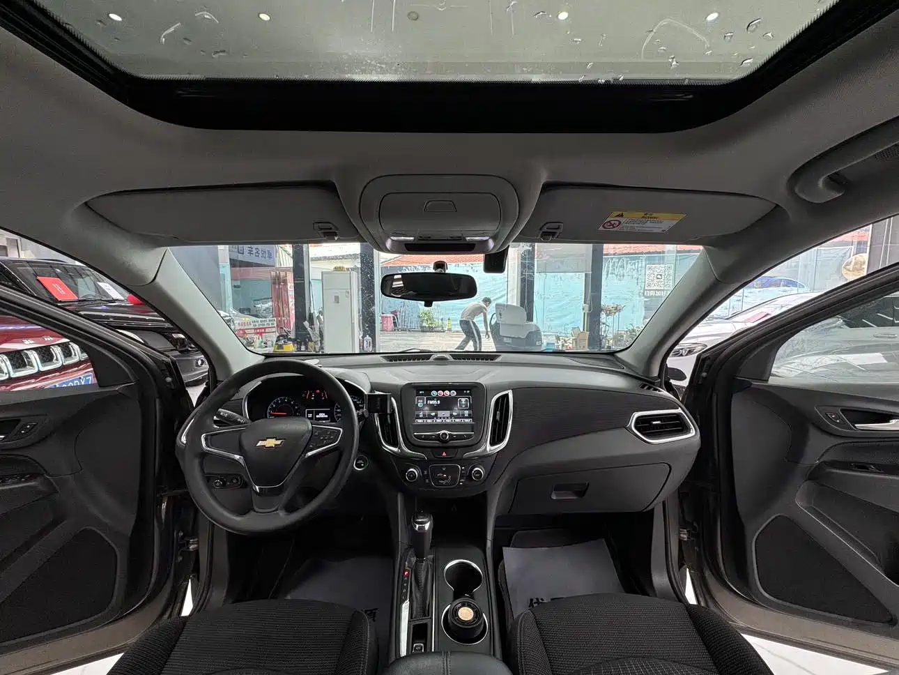 Chevrolet Equinox 2017 535T Automatic Galloping Edition фото 12