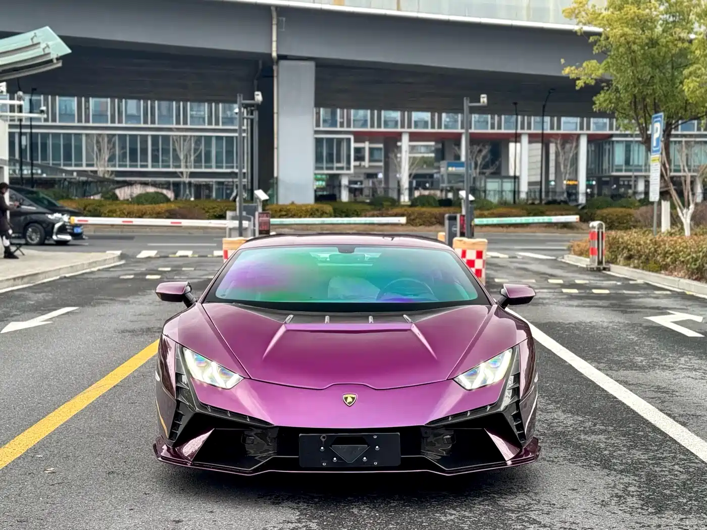 LAMBORGHINI HURACÁN