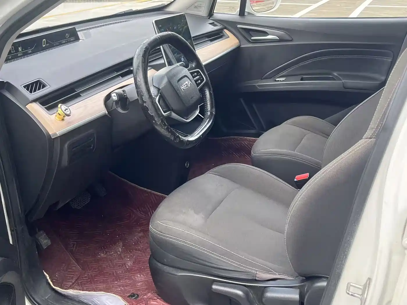 Nezha Auto Nezha V 2020 2021 Standard Range Entertainment Edition