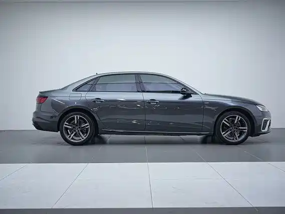Audi A4L 2022 40 TFSI Luxury Dynamic фото 11