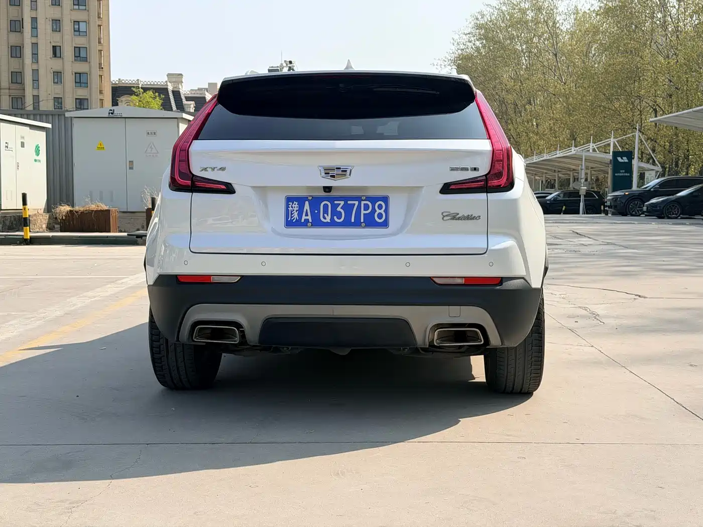 Cadillac XT4 2018 28T FWD Leading Edition фото 14