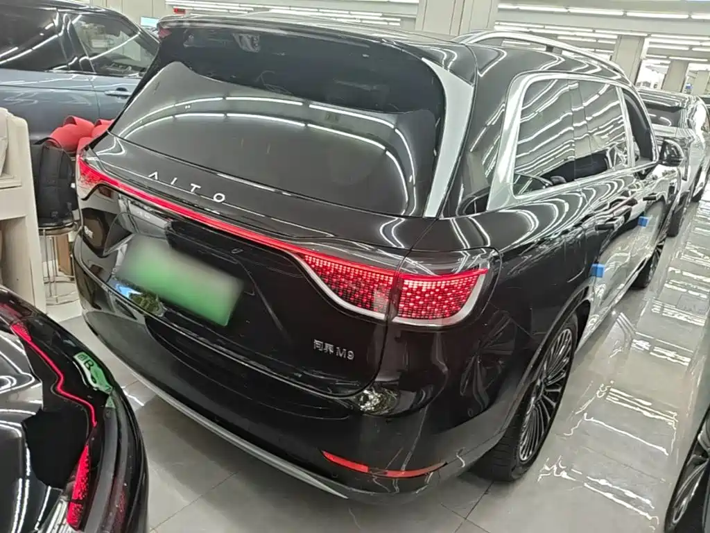 AITO Wenjie AITO M9 2026 2025 Extended Range Ultra 52kWh 6-Seater