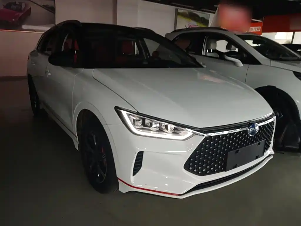 Фото 4 - BYD e2